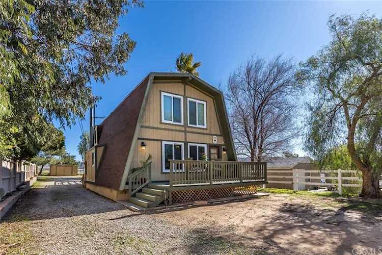 34718 Agua Dulce Canyon Road Agua Dulce, CA 91390
