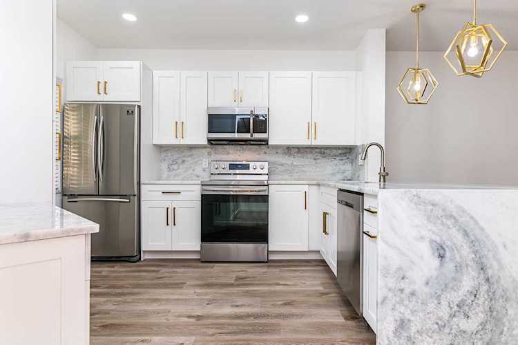6574 Via Regina Boca Raton, FL 33433