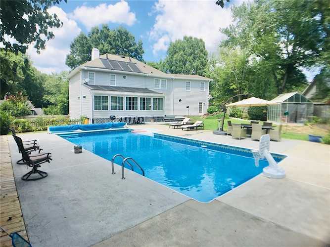 1956 Wellington Ln Marietta, GA 30062