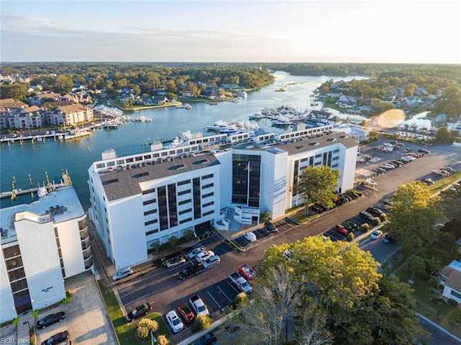 500 Winston Salem Ave #206 Virginia Beach, VA 23451