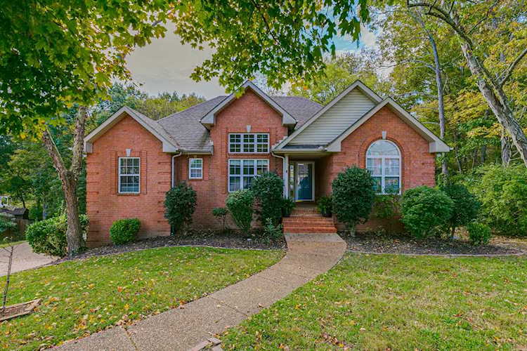 1105 Lost Cove Ct Mount Juliet, TN 37122