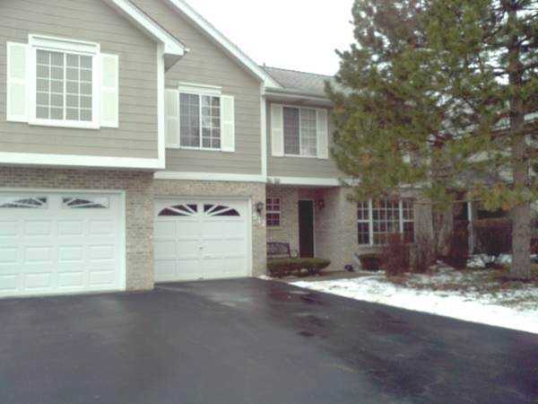 512 Jason Ln Wood Dale, IL 60191