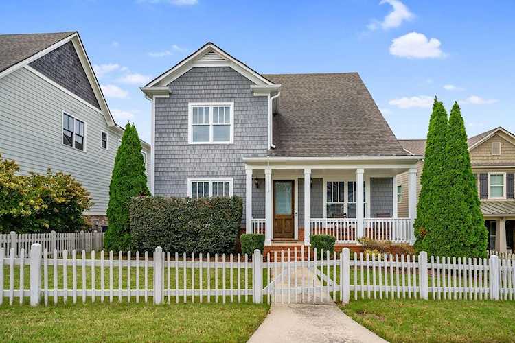 3074 Nichols St SE Smyrna, GA 30080