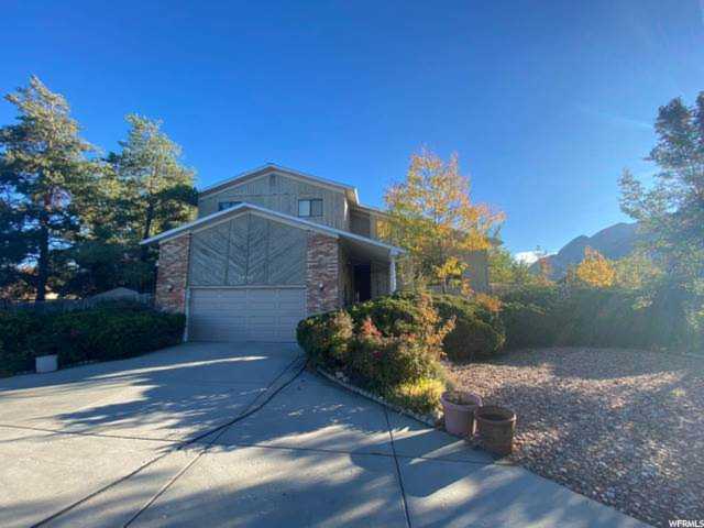 2067 E Gyrfalcon Ln Sandy, UT 84092