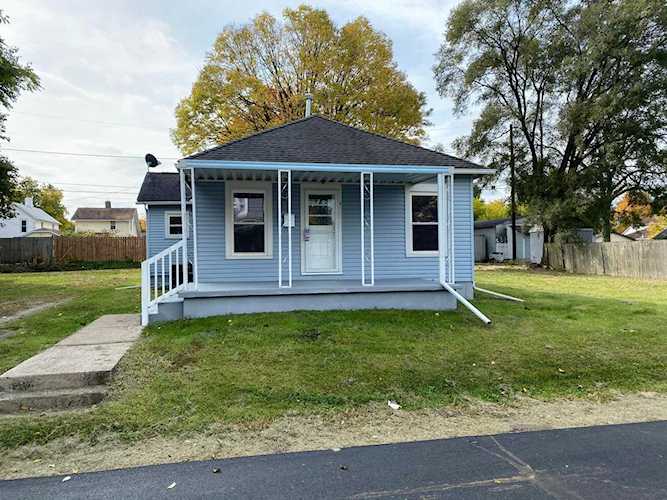 23 Cottage Street Newark, OH 43055