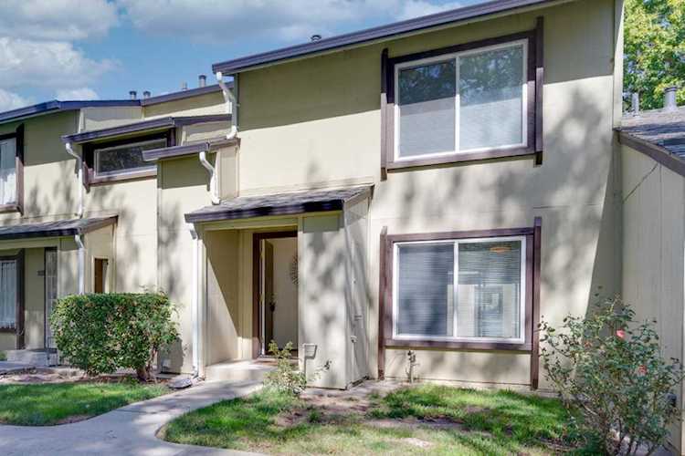 1071 Ribisi Cir San Jose, CA 95131