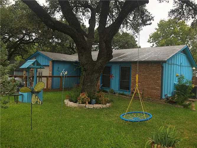 400 Blueberry HL Austin, TX 78745
