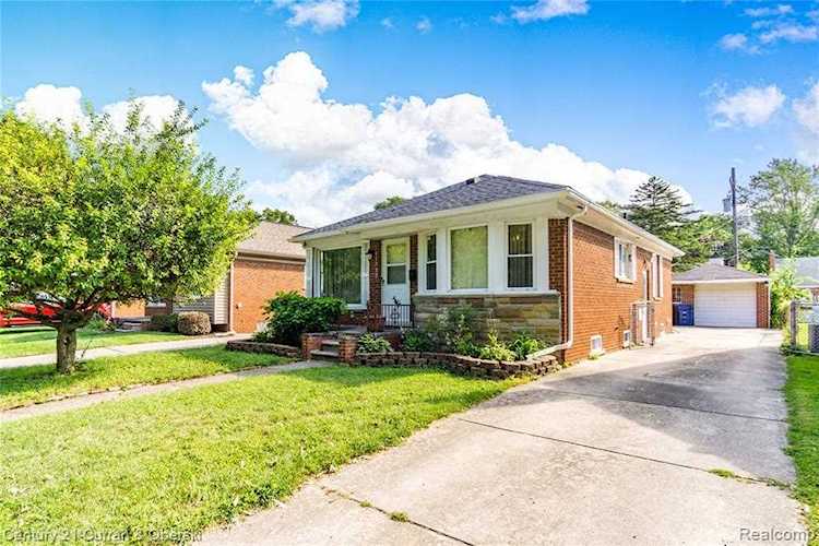 11322 Leverne St Redford Twp, MI 48239