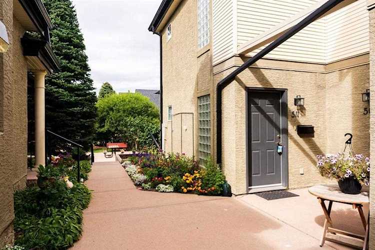 408 31 Ave NW #511 Calgary, AB T2M 2P4