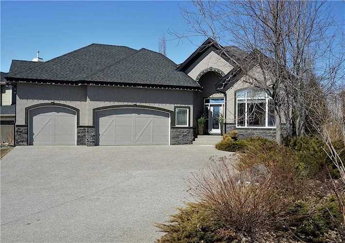175 Heritage Lake Dr Heritage Pointe, AB T1S 4J5
