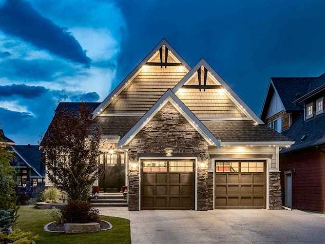 404 Coopers Terrace SW Airdrie, AB T4B 0X5