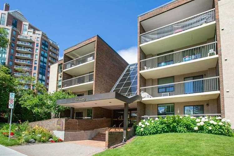 220 26 Ave SW #103 Calgary, AB T2S 0M4