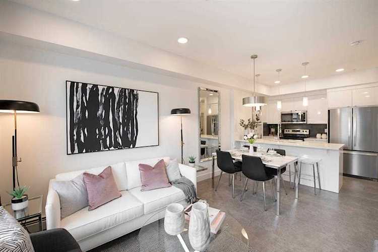 19661 40 St SE #307 Calgary, AB O0O 0O0