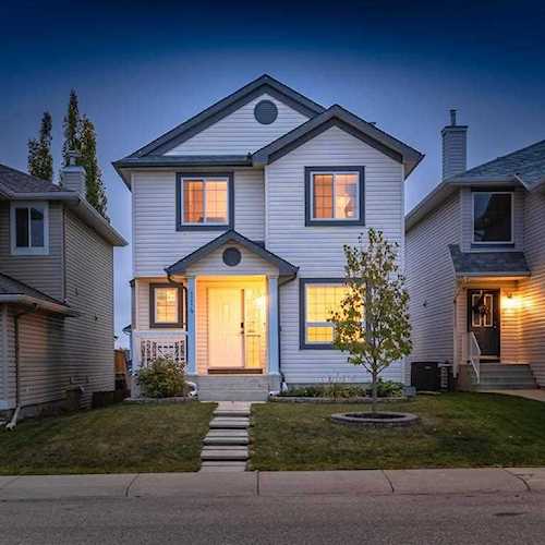 114 Covewood Circle NE Calgary, AB T3K 5P8
