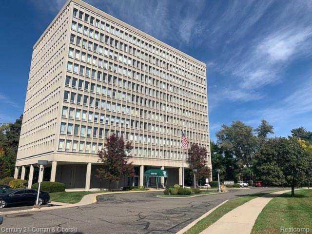 22700 Garrison St Apt 904 Dearborn, MI 48124 | MLS 2200085717 Photo 1