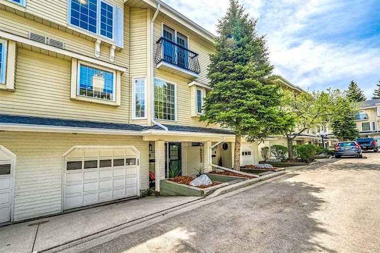 3437 42 St NW #110 Calgary, AB T3M 2M7