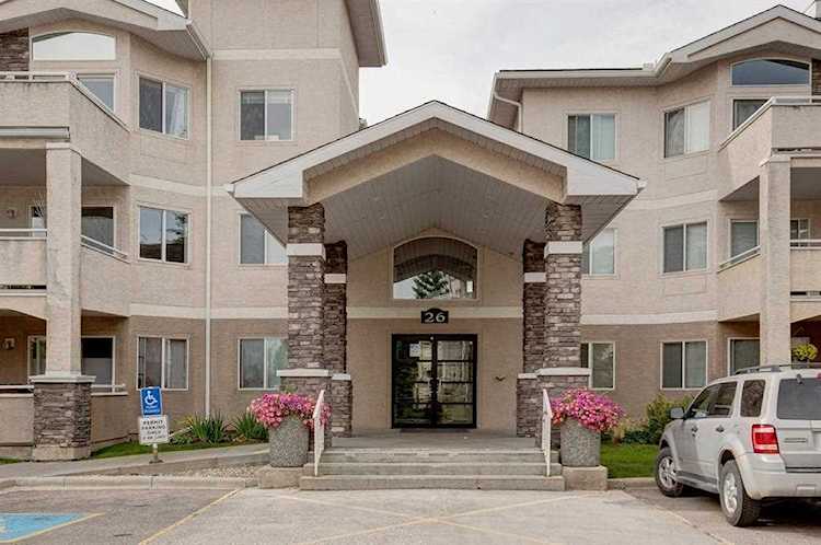 26 Country Hills View NW #112 Calgary, AB T3K 5A4
