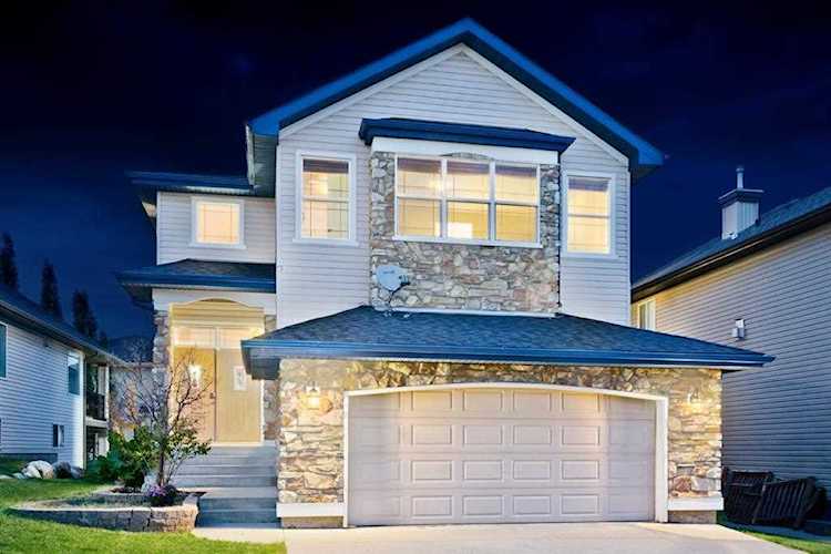 323 Kincora Heights NW Calgary, AB T3R 1N3