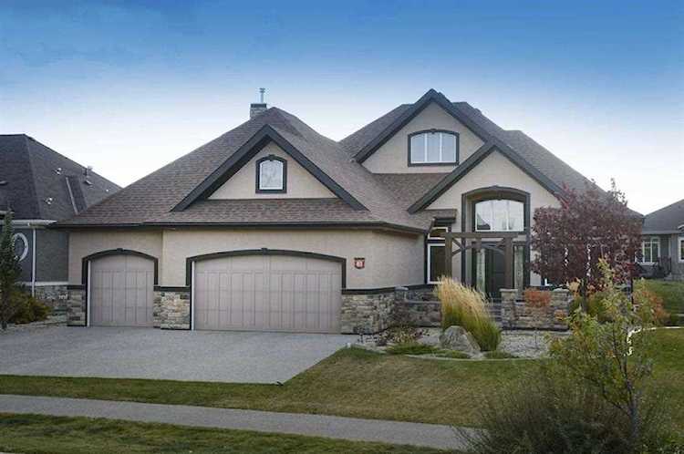 61 Waters Edge Dr Heritage Pointe, AB T1S 4K3