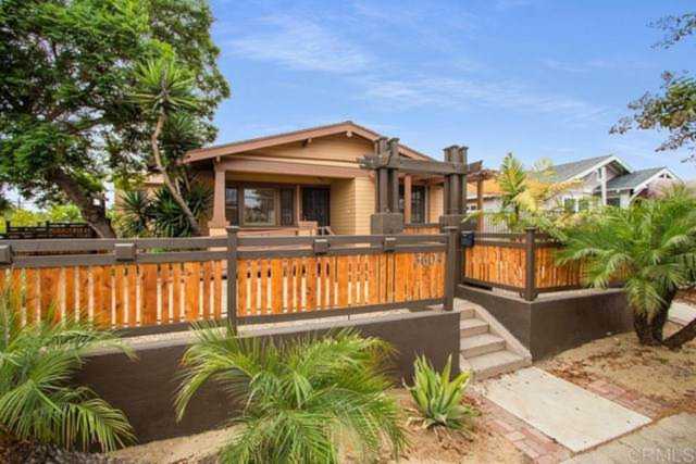 2924 Dwight St San Diego, CA 92104