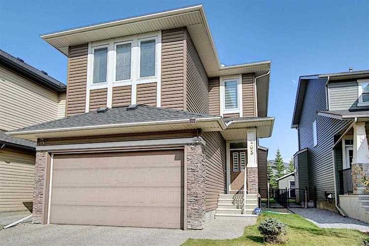 205 Evanspark Gardens NW Calgary, AB T3P 0G6