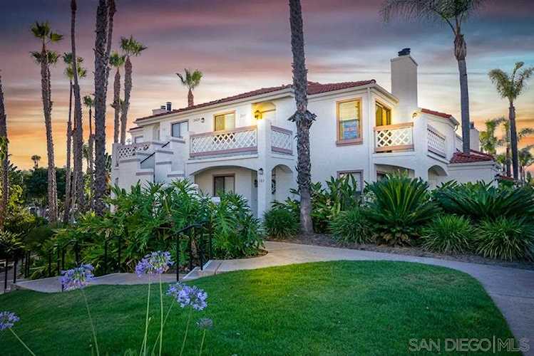 9424 Twin Trails Dr #203 San Diego, CA 92129