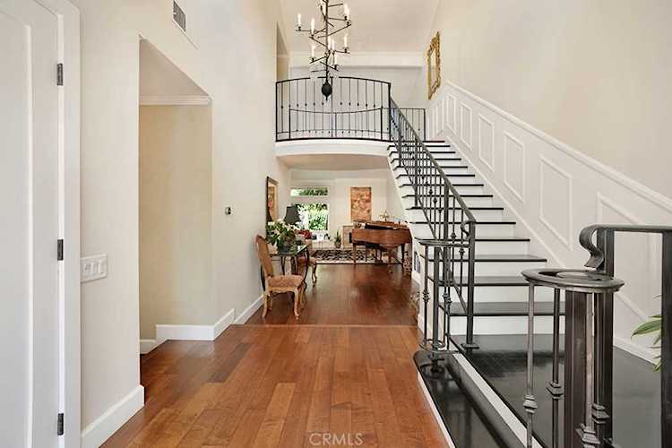 20 Shoal Drive Corona Del Mar, CA 92625