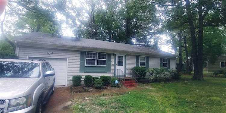 200 Robinson Dr Newport News, VA 23601
