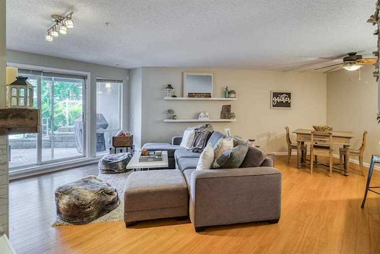 25 Richard Place SW #102 Calgary, AB T3E 7N1