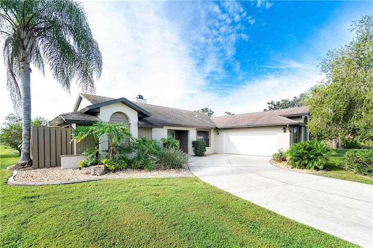 11917 SW Kingsway CIRCLE Lake Suzy, FL 34269