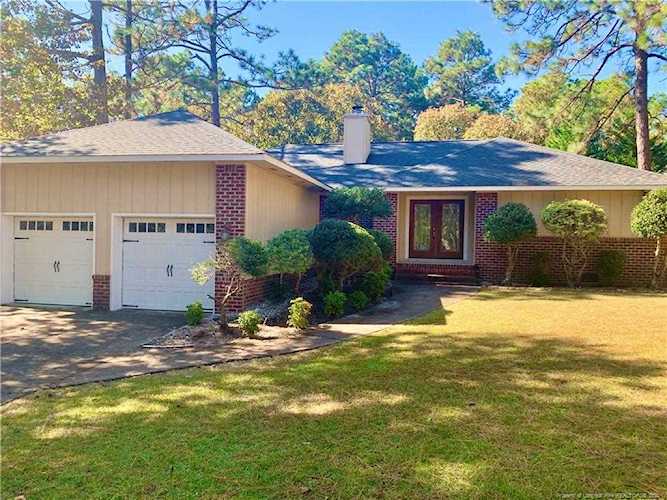 18 Ravenswood Circle Sanford, NC 27332