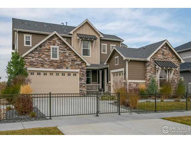 137 Western Sky Cir Longmont, CO 80501