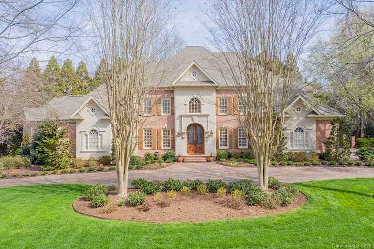 7101 Old Dairy Ln Charlotte, NC 28211