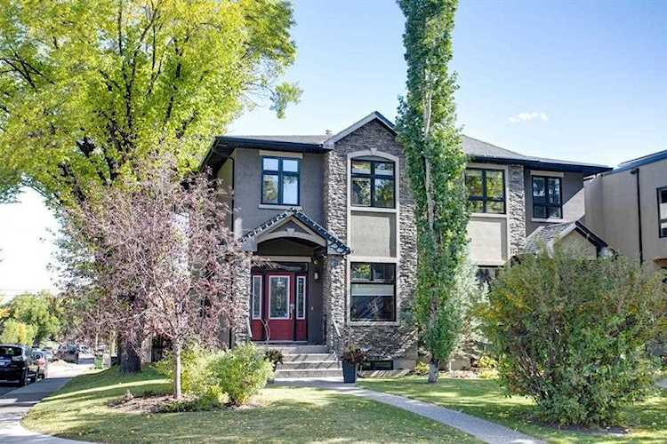 4102 16A St SW Calgary, AB T2T 4L2