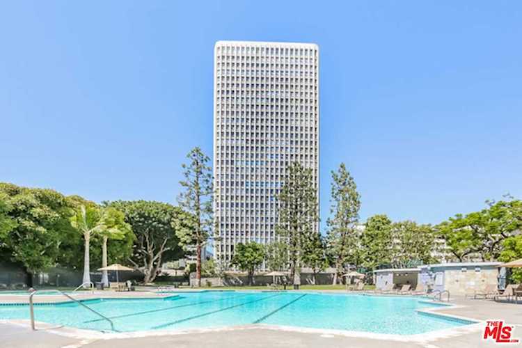 800 W 1st Street #1202 Los Angeles, CA 90012