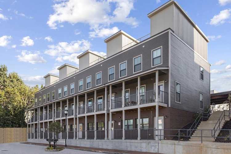 276 Estoria St SE Atlanta, GA 30316