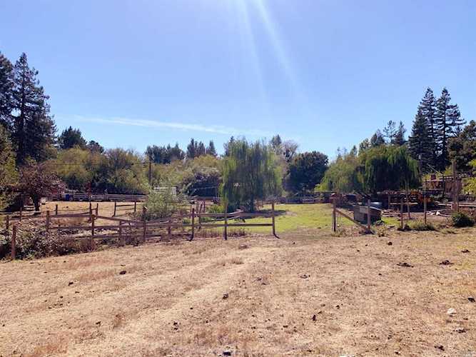 7605 Bodega Avenue Sebastopol, CA 95472