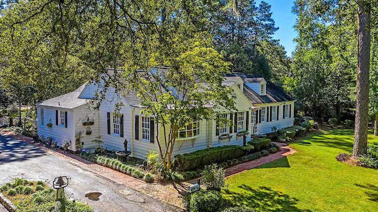 931 S Main St Summerville, SC 29483