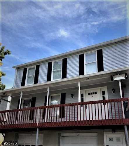 24 Cobb Pl Morristown Town, NJ 07960