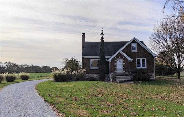 1735 W Epler Avenue Indianapolis, IN 46217