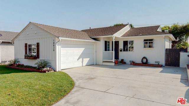 18820 Patronella Avenue Torrance, CA 90504