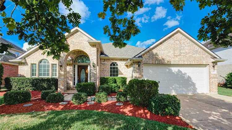 11603 Bay Crossing Dr Pearland, TX 77584