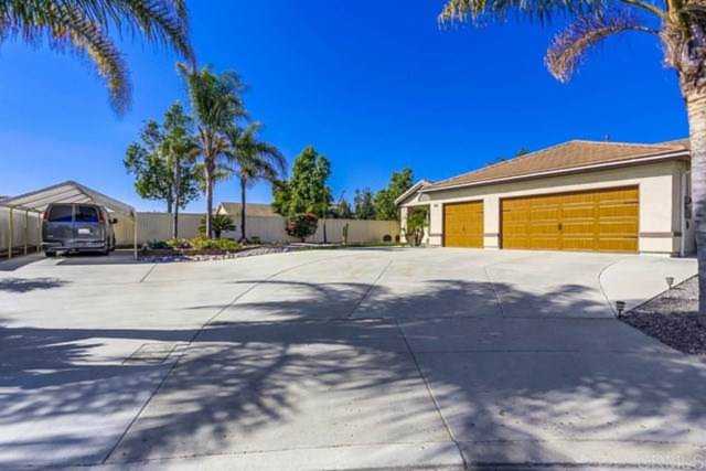 224 Mescalita Court Oceanside, CA 92058
