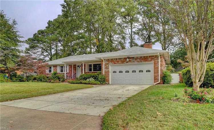 4652 Paul Revere Rd Virginia Beach, VA 23455