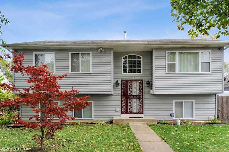 1425 Grove Ave North Chicago, IL 60064