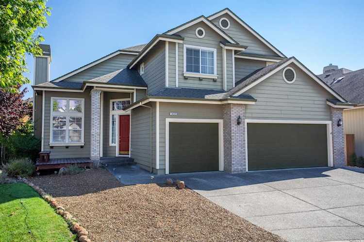 1459 Hawk Crest Place Santa Rosa, CA 95409