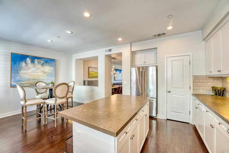 224 Johnson Street Windsor, CA 95492