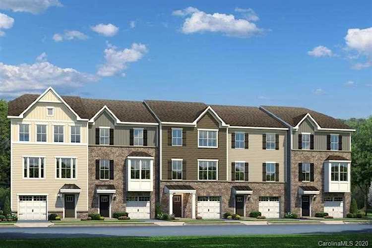 421 Lahinch Dr Tega Cay, SC 29708