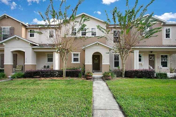 2733 Wild Tamarind Blvd Orlando, FL 32828