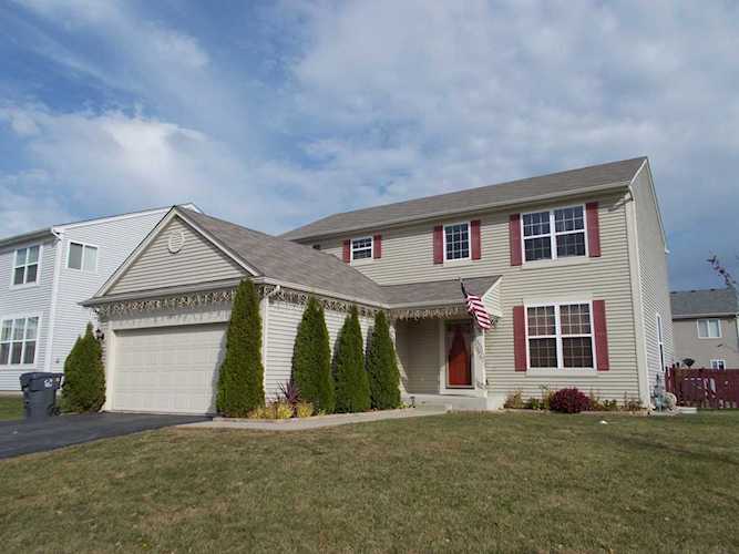 39251 Crofton Ln Beach Park, IL 60083